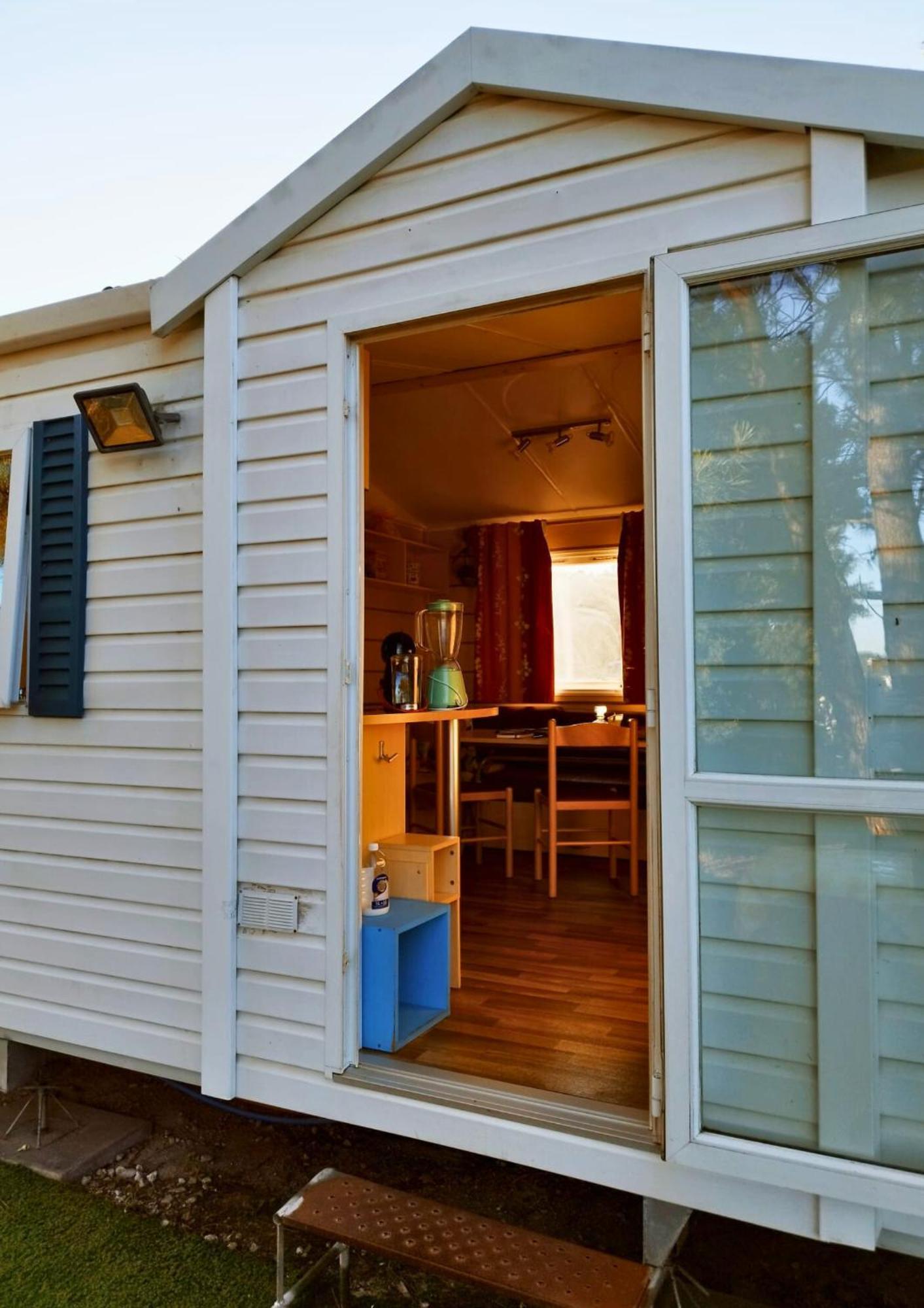 Villa Glamping Frog Farm Foz do Sousa Exterior foto